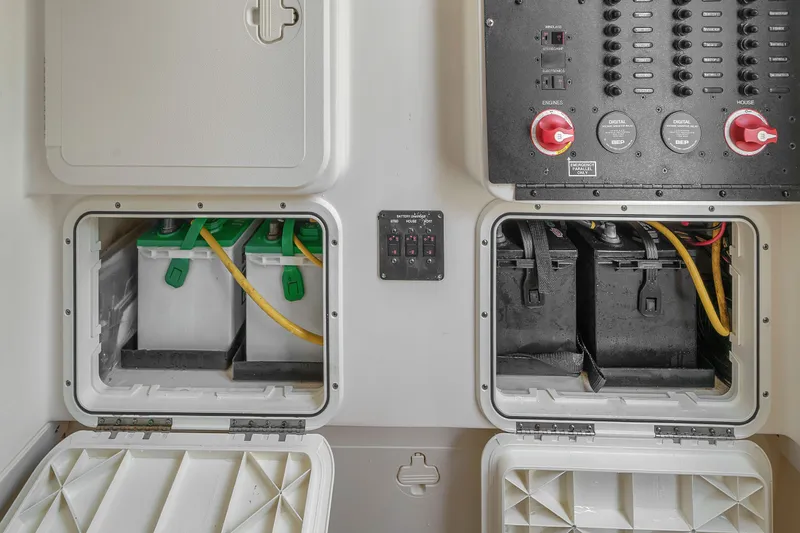 Slide: The Image of Scout 275 LXF 2015 - 51