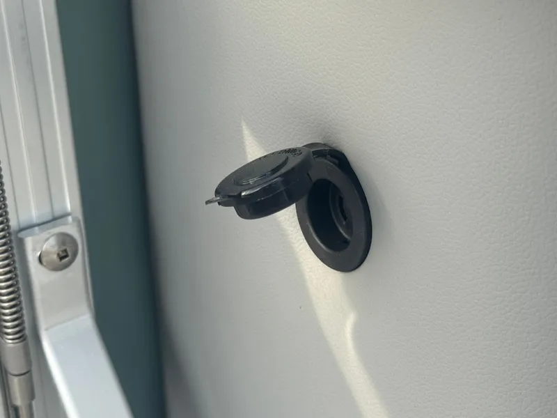 Slide: The Image of Avalon Venture 85 Quad Fish - 21' 2026 - 25