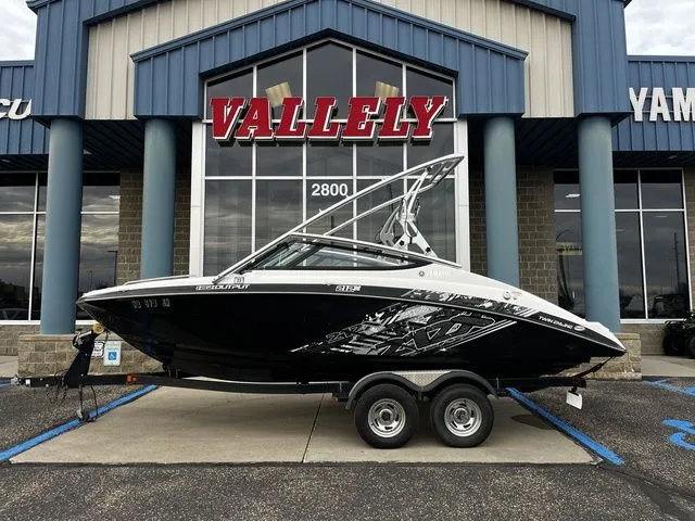 Slide: The Image of Yamaha 212X 2012 - 1