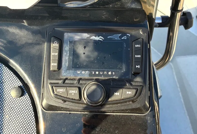 Slide: The Image of Excel 220 Bay Pro 2019 - 19