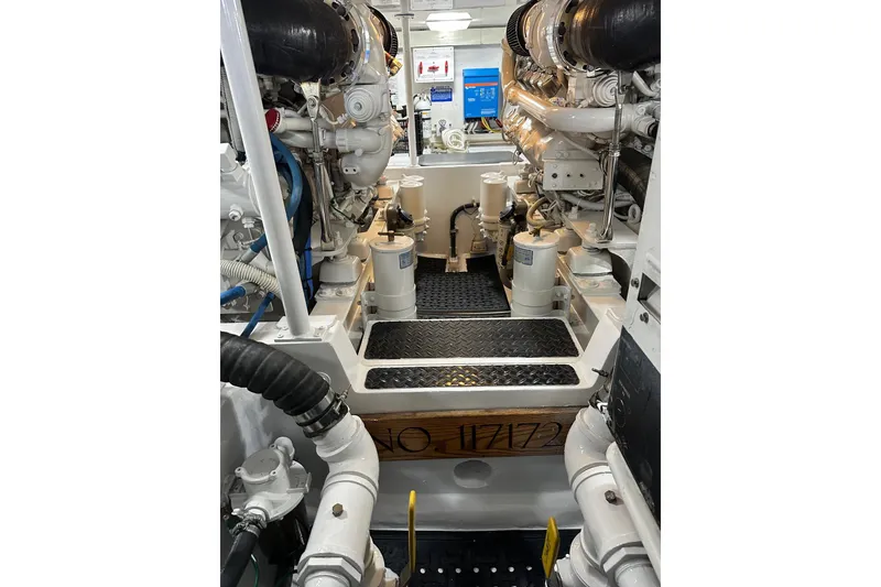 Slide: The Image of Viking 45 CAPT BAB - Cockpit - 30