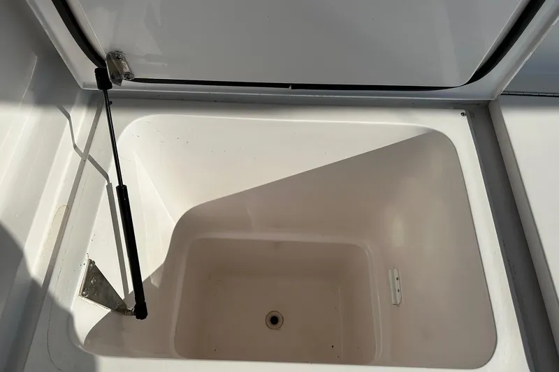 Slide: The Image of Viking 45 CAPT BAB - Cockpit - 37