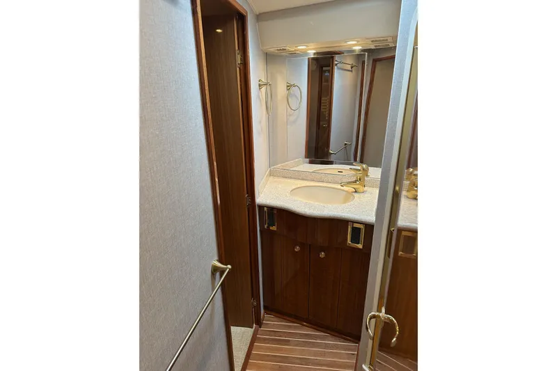 Slide: The Image of Viking 45 CAPT BAB- Guest/Day Head - 71