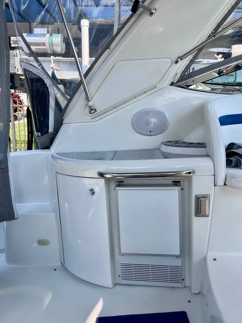 Slide: The Image of Formula 34 Performance Cruiser 2006 - 16