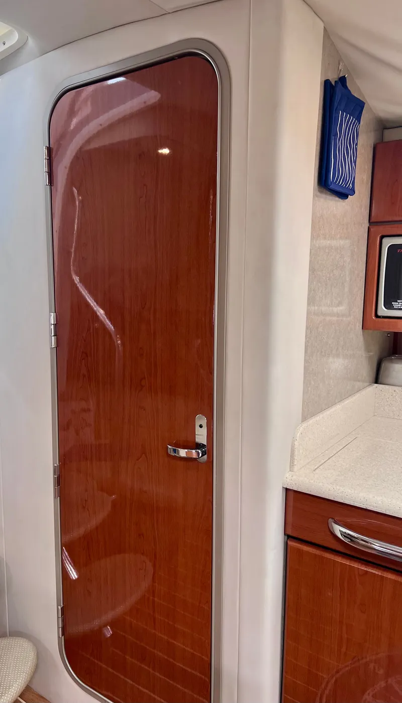 Slide: The Image of Formula 34 Performance Cruiser 2006 - 28