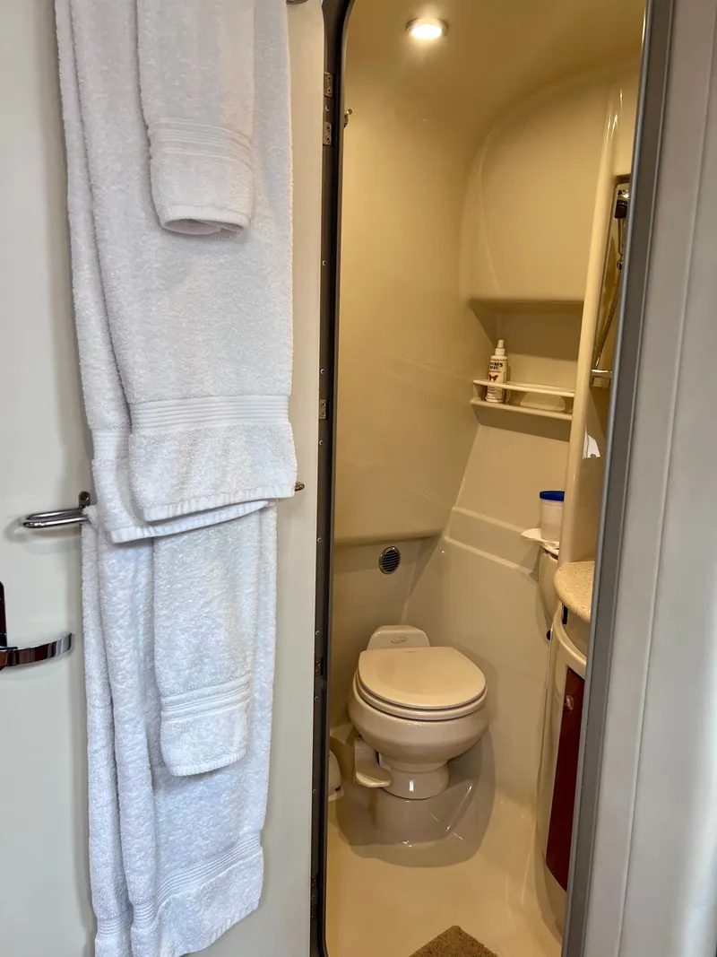 Slide: The Image of Formula 34 Performance Cruiser 2006 - 29