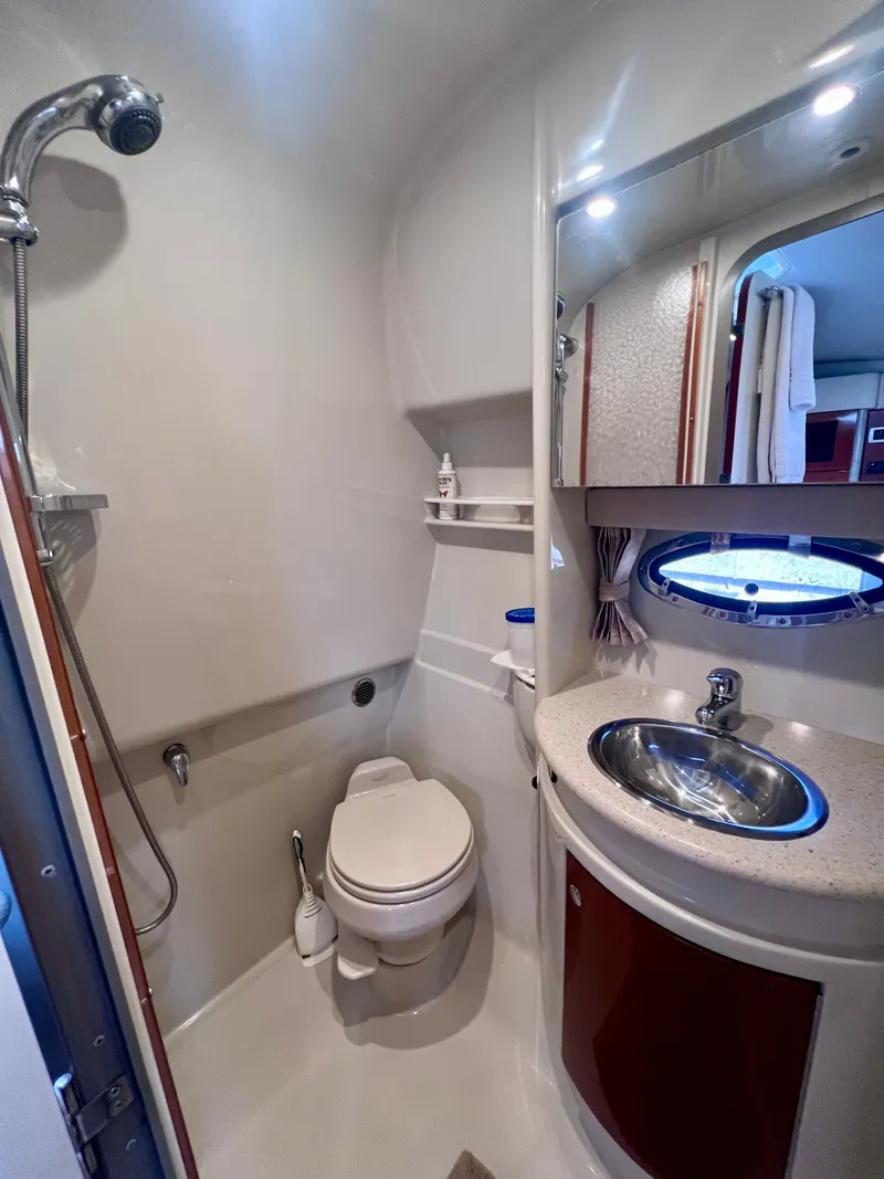 Slide: The Image of Formula 34 Performance Cruiser 2006 - 30