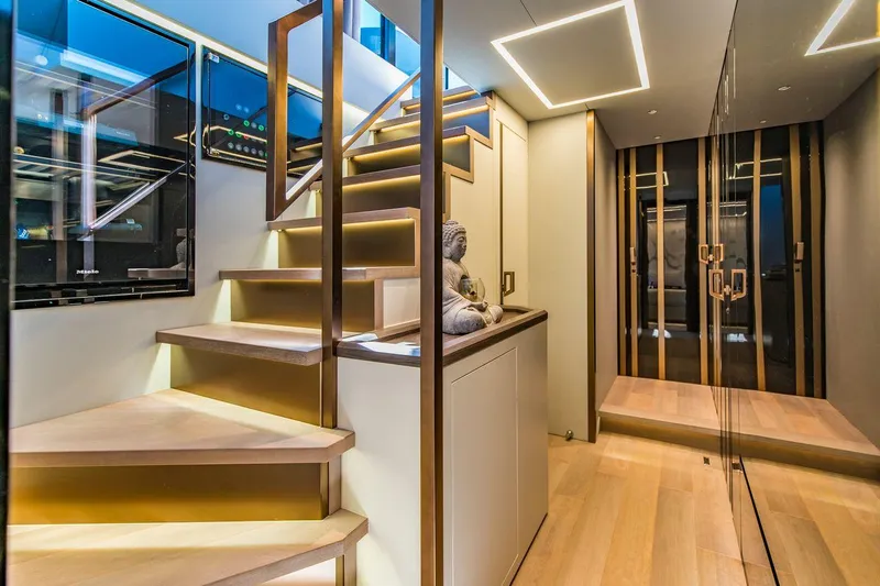 Slide: The Image of Explorer 62 EX 62 - 34