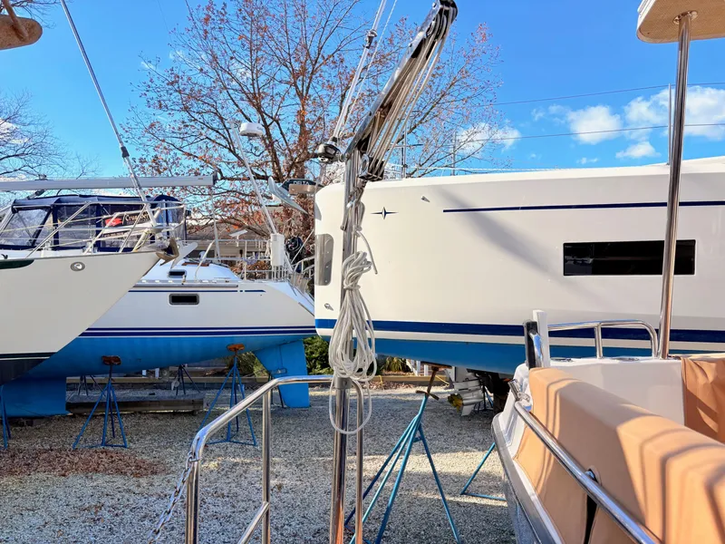 Slide: The Image of Ranger Tug 31 Command Bridge 2022 - 7