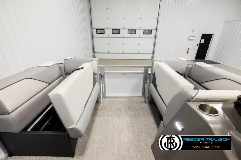 Slide: The Image of Interior of 2026 Avalon VEN CR boat with plush seating and modern design. - 19