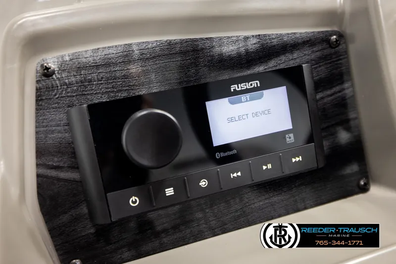 Slide: The Image of 2026 Avalon VEN CR Bluetooth audio system with Fusion interface, featuring device selection screen. - 25
