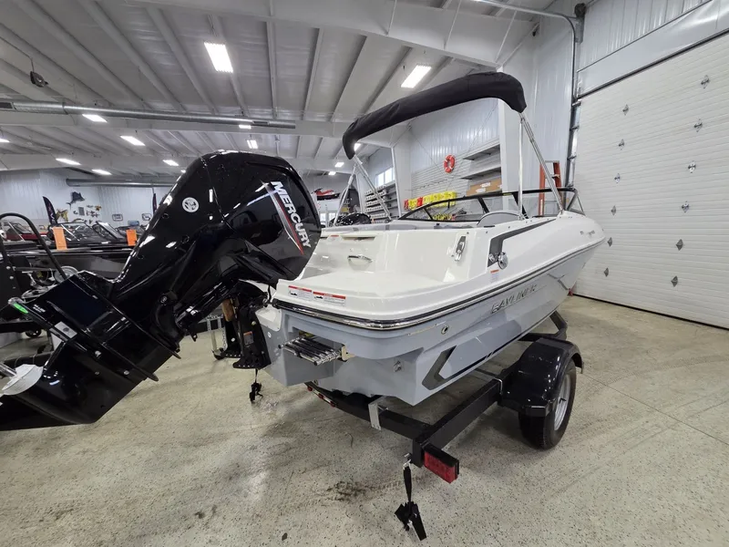 Slide: The Image of Bayliner VR4 Bowrider OB 2026 - 3