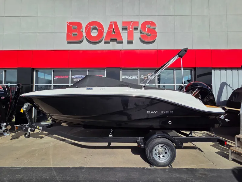 Slide: The Image of Bayliner V20 2026 - 4