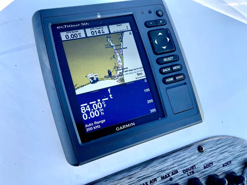 Slide: The Image of Carolina 178 DLV 2015 - 14