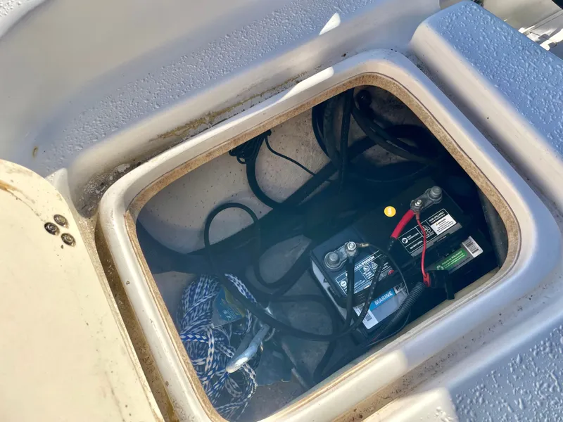 Slide: The Image of Carolina 178 DLV 2015 - 28