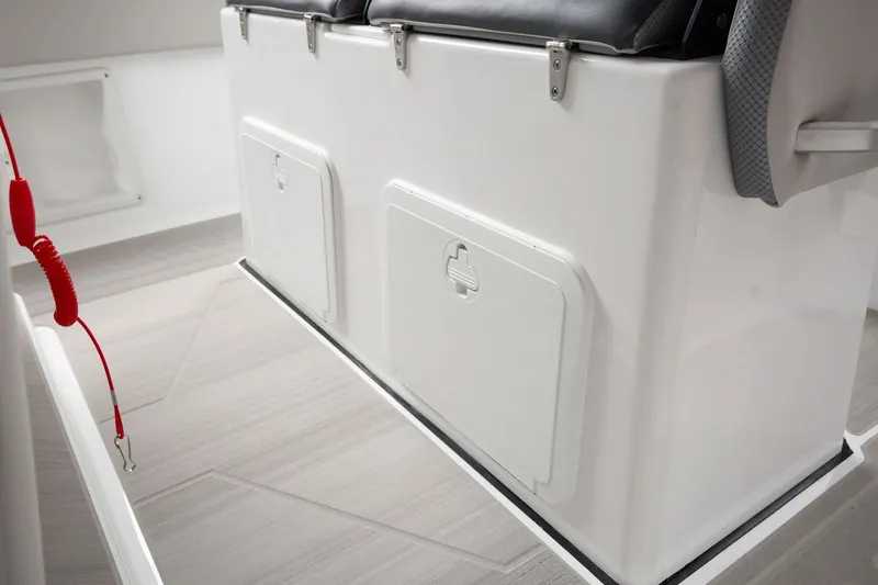 Slide: The Image of Scarab 235 Open SE 2025 - 10