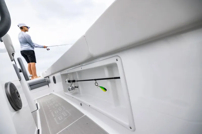 Slide: The Image of Scarab 235 Open SE 2025 - 14