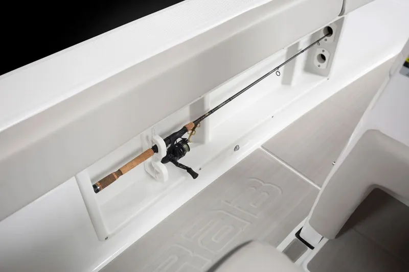 Slide: The Image of Scarab 235 Open SE 2025 - 9