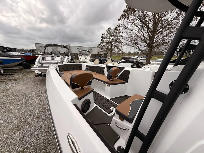 Slide: The Image of Scarab 255 Open LX 2026 - 17