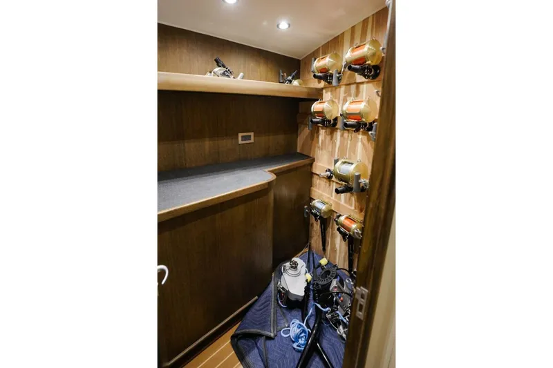 Slide: The Image of 2000 Sunny Briggs 64 Convertible-Buggy Washer - 13