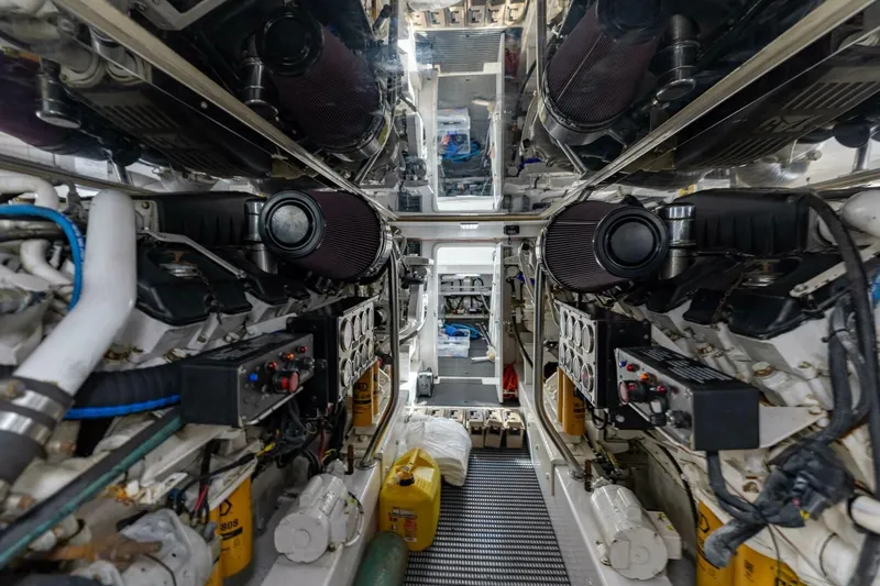 Slide: The Image of 2000 Sunny Briggs 64 Convertible-Buggy Washer - 37