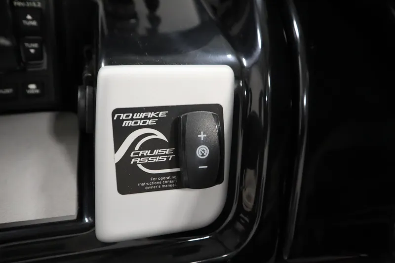 Slide: The Image of 2020 Yamaha AR210 boat control panel with No Wake Mode and Cruise Assist features. - 26
