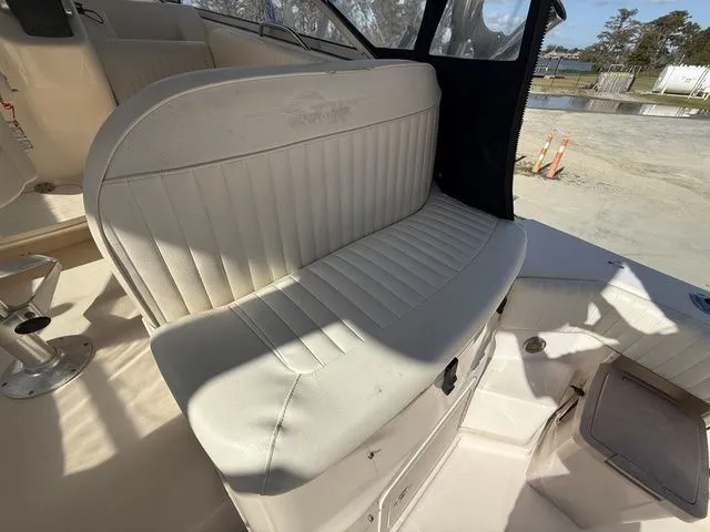 Slide: The Image of Grady-White Express 330 2006 - 35