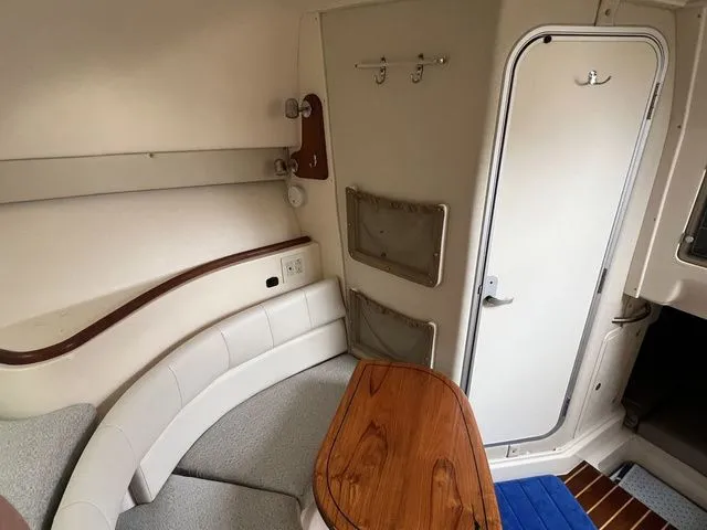 Slide: The Image of Grady-White Express 330 2006 - 39