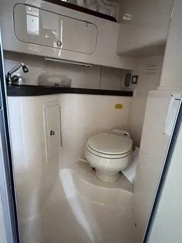 Slide: The Image of Grady-White Express 330 2006 - 41