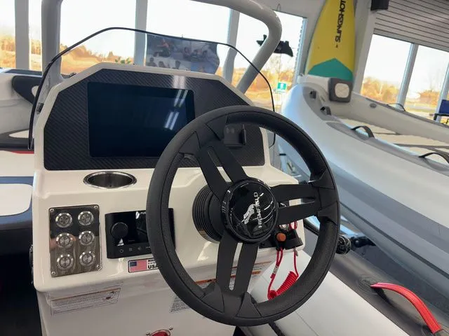 Slide: The Image of Highfield Velox 420 2025 - 5