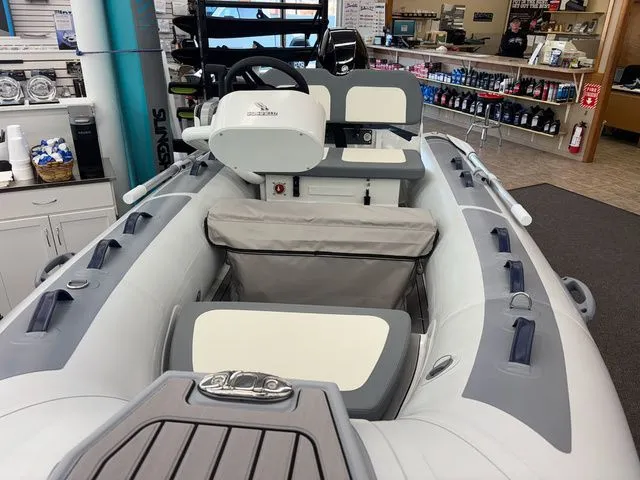 Slide: The Image of Highfield Classic 340 2025 - 4