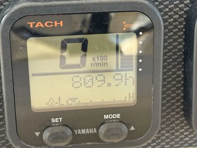 Slide: The Image of Grady-White Express 330 2006 - 25