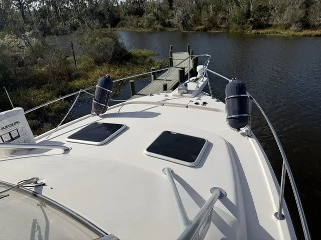 Slide: The Image of Grady-White Express 330 2006 - 49