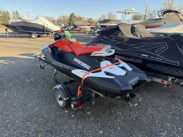 Slide: The Image of Sea-Doo Spark Trixx for 3 2024 - 4
