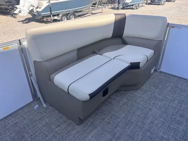 Slide: The Image of G3 Select 18C 2026 - 15