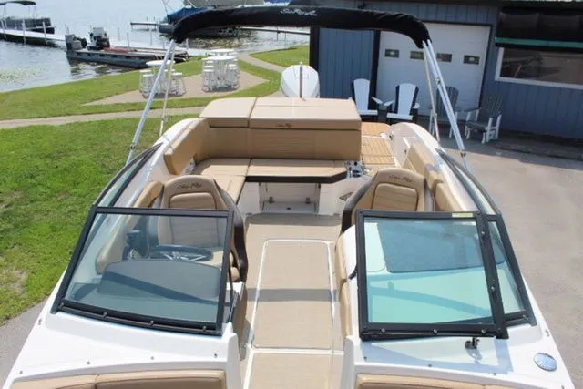 Slide: The Image of Sea Ray SPX 230 Outboard 2019 - 13