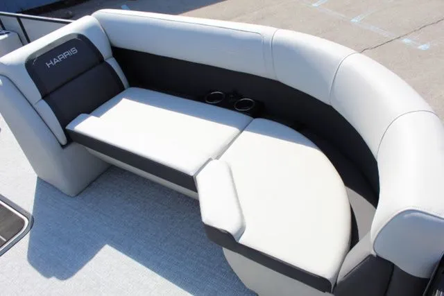 Slide: The Image of Harris Cruiser 230 SLDH 2PC 2025 - 8