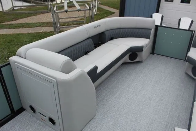 Slide: The Image of Harris Cruiser 250 SL 2026 - 18