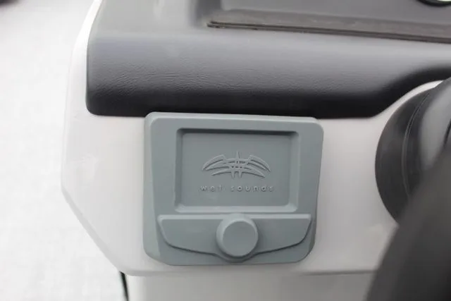 Slide: The Image of Harris Cruiser 250 SL 2026 - 22