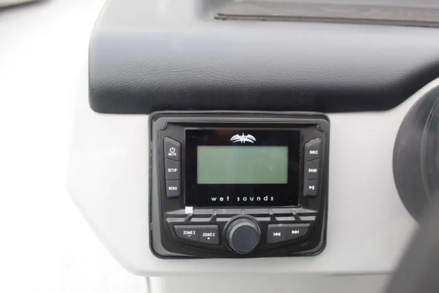 Slide: The Image of Harris Cruiser 250 SL 2026 - 23