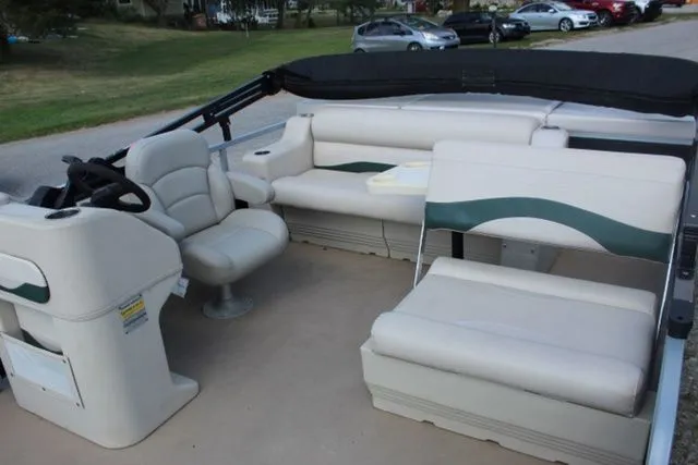 Slide: The Image of Harris Sunliner 220 1997 - 7