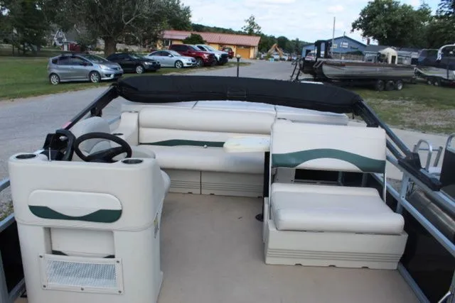 Slide: The Image of Harris Sunliner 220 1997 - 8