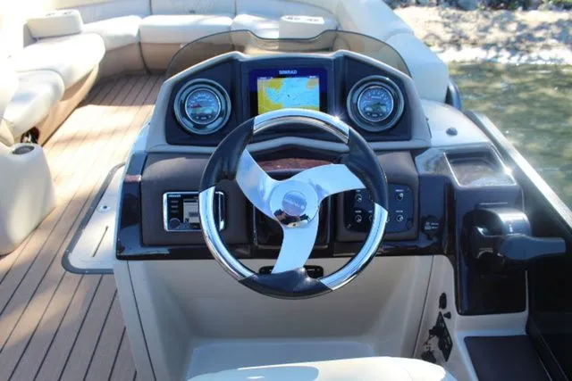 Slide: The Image of Coach Pontoons 250 RE Tripletoon 2017 - 20