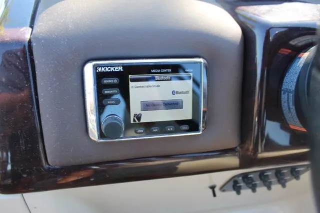 Slide: The Image of Coach Pontoons 250 RE Tripletoon 2017 - 22