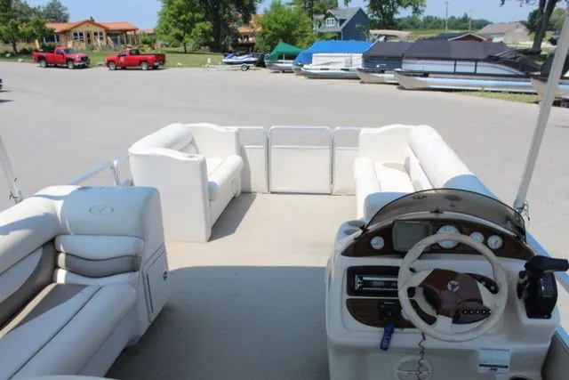 Slide: The Image of Harris Sunliner 220 2005 - 9