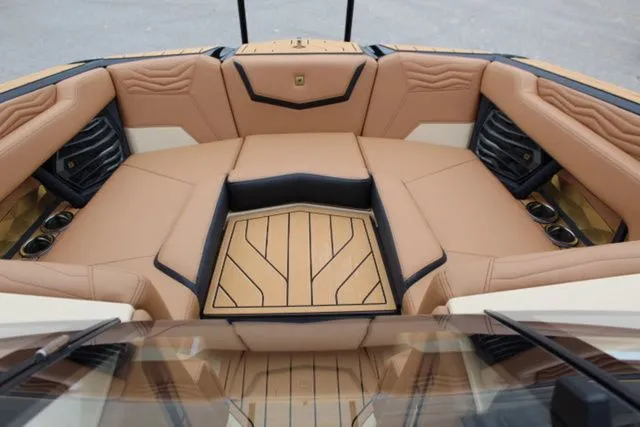 Slide: The Image of Nautique Super Air Nautique G23 2025 - 12