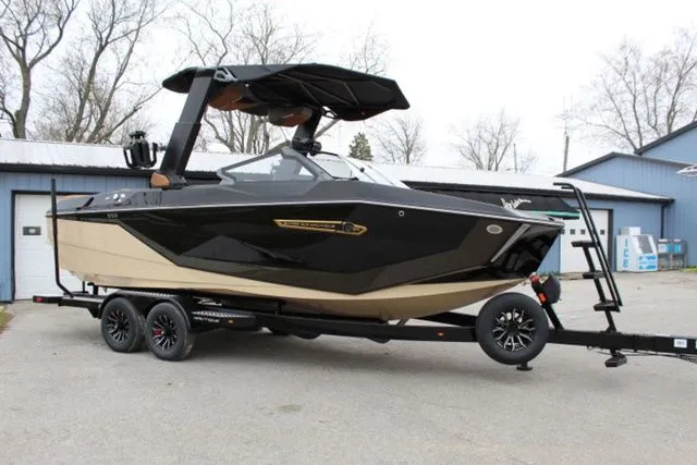 Slide: The Image of Nautique Super Air Nautique G23 2025 - 5