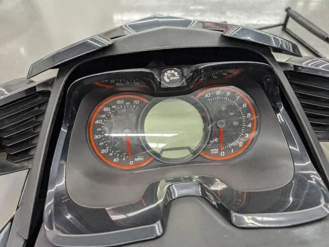 Slide: The Image of Sea-Doo GTX 2017 - 7