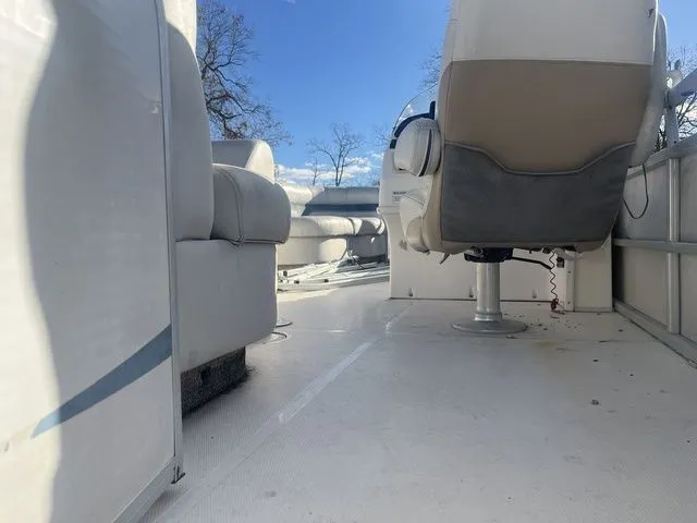 Slide: The Image of Hurricane FD 218 2006 - 4