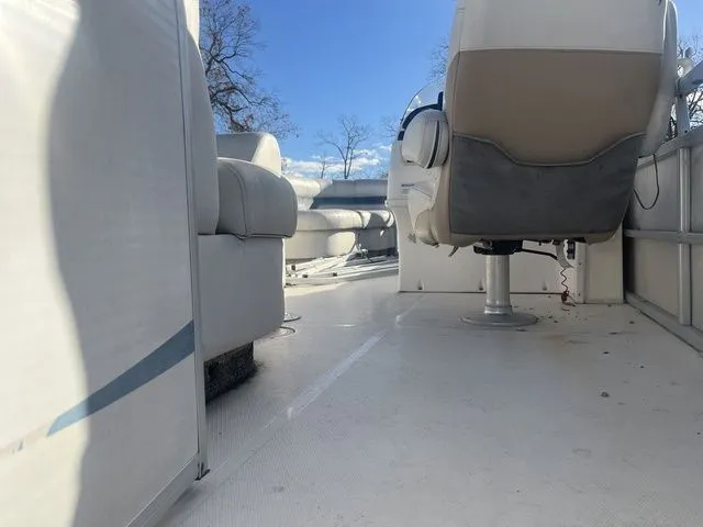 Slide: The Image of Hurricane FD 218 2006 - 5